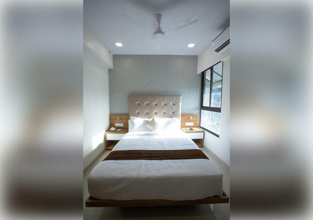 Hotel Grace Galaxy Mumbai Kültér fotó
