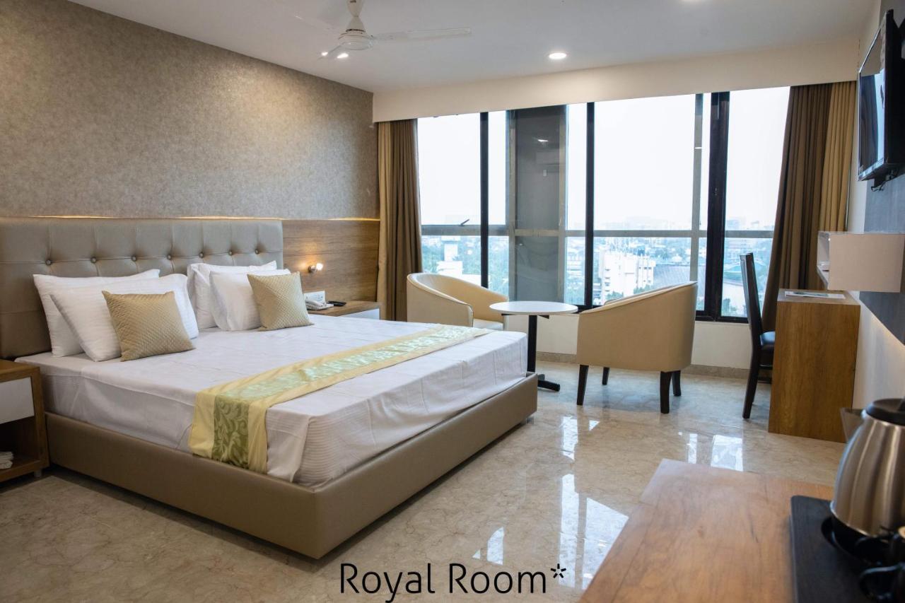 Hotel Grace Galaxy Mumbai Kültér fotó